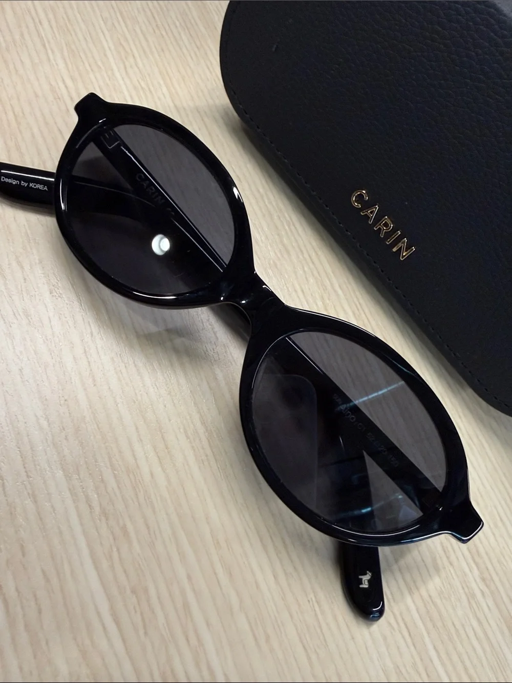 Carin Black Oval Women’s Sunglasses with Case ( Jennie’s Style )